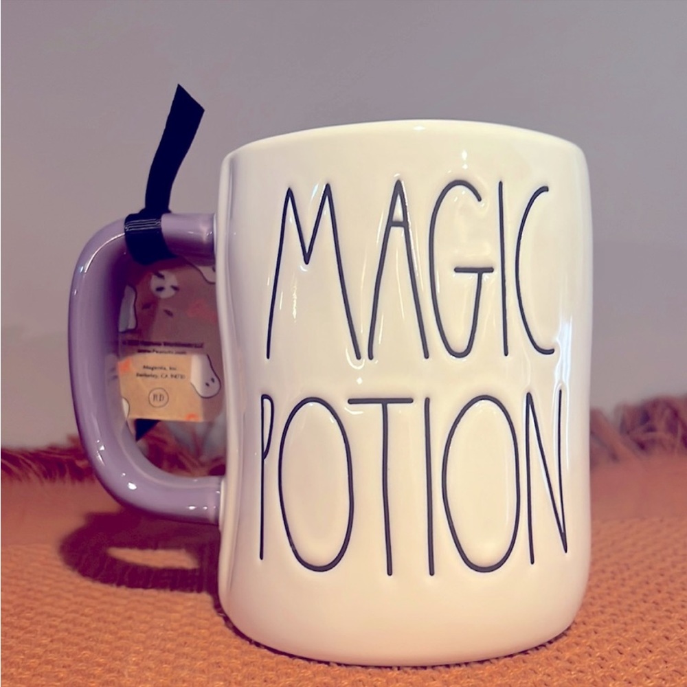 Magic potion Rae Dunn mug